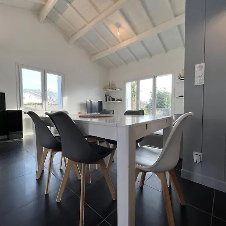 Maison, Piscine, Proche Plage - 6 Pers. - Fr-1-246A-244 Hébergement de vacances